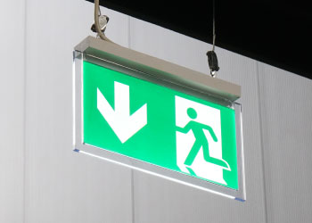 Blogs-building-compliance-in-focus-emergency-lighting