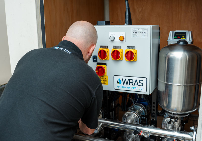 voltix-services-uk-about-us-focus-maintenance-and-installations
