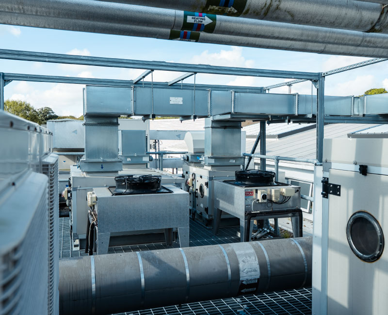 voltix-services-uk-industries-hospitals-private-healthcare-facilities-maintenance-management
